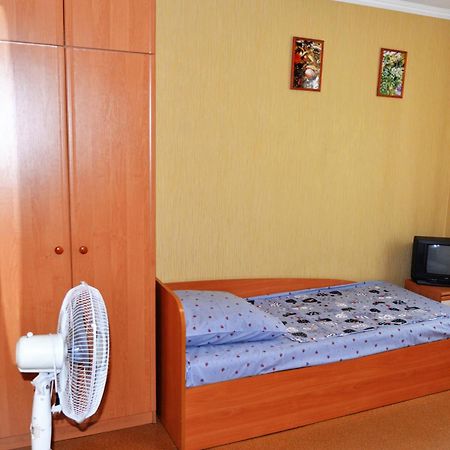 Domik Na Fontane Hotel Одеса Екстериор снимка